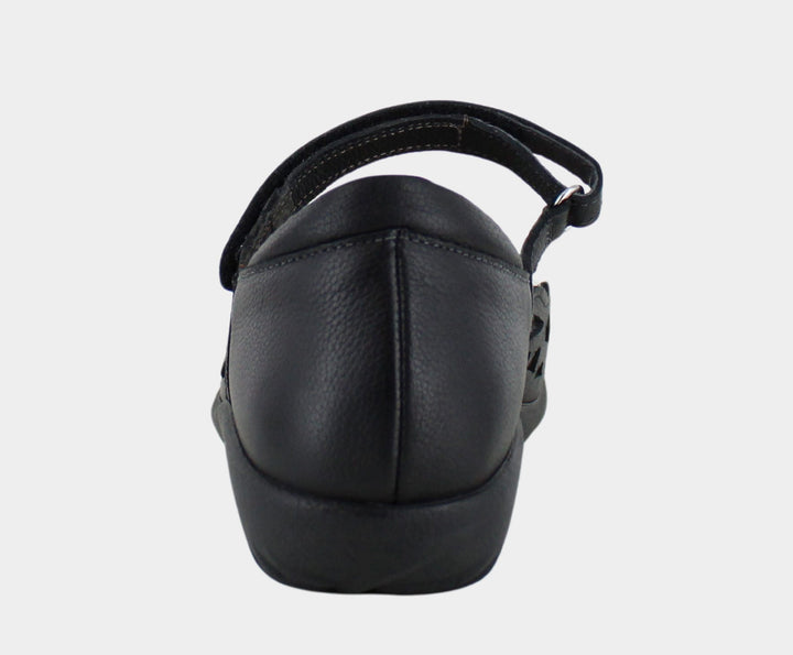 AGATHIS by Naot - BLACK SOFT LEATHER
