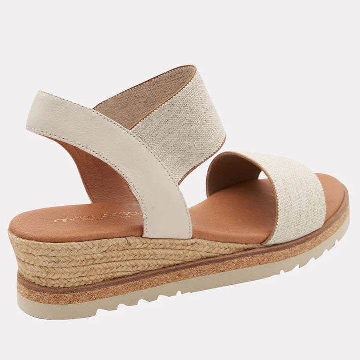 Andre Assous NEVEAH Beige Linen