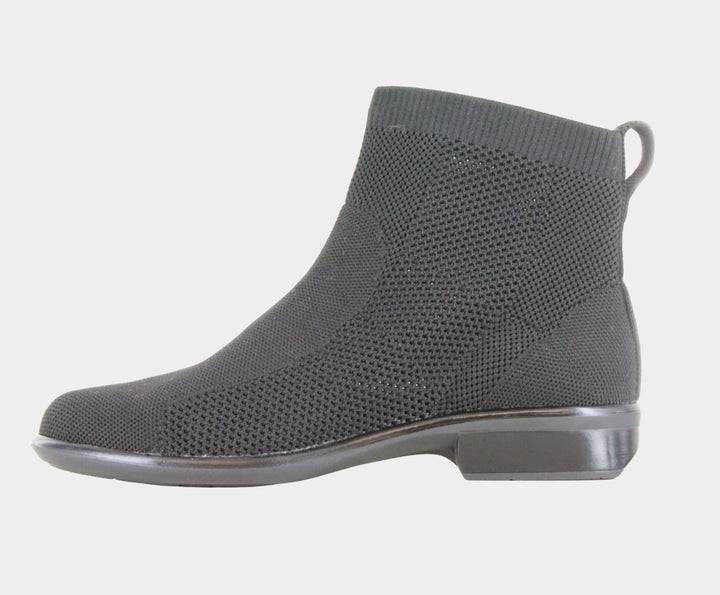 AUSTER by Naot - BLACK KNIT FABRIC