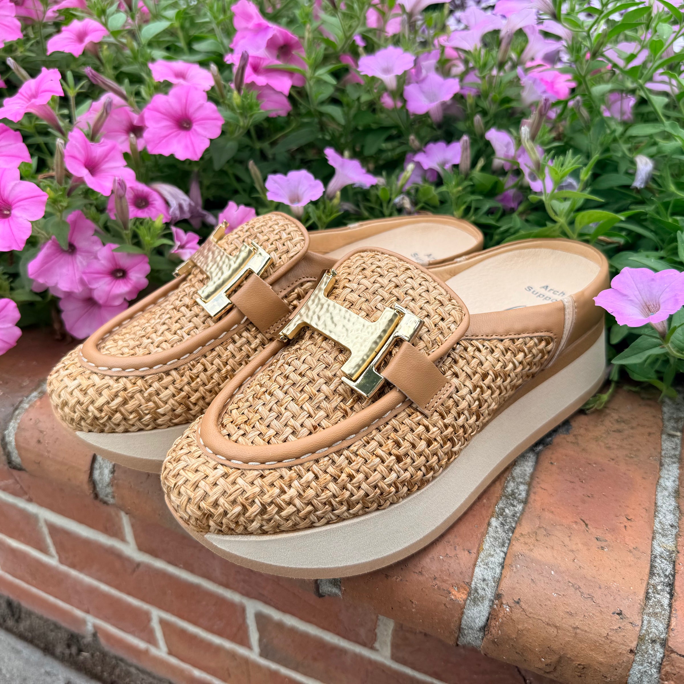 Clarita Rafia Mule by Softwaves - Noisette