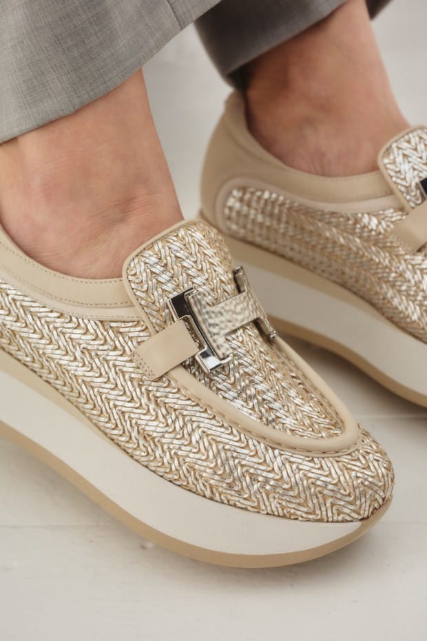 Coro Raffia by Softwaves - Silver/Almond