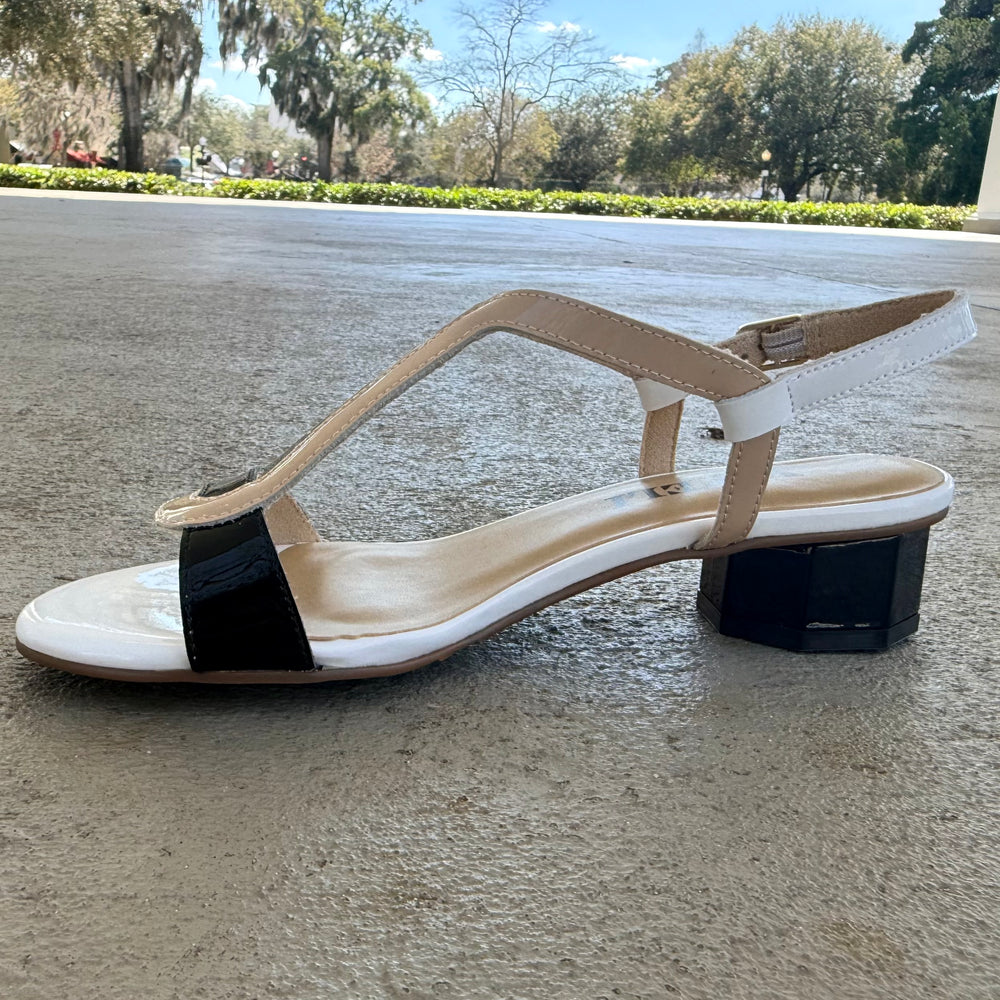 Hollis by Vaneli - Black Pat / Mousse