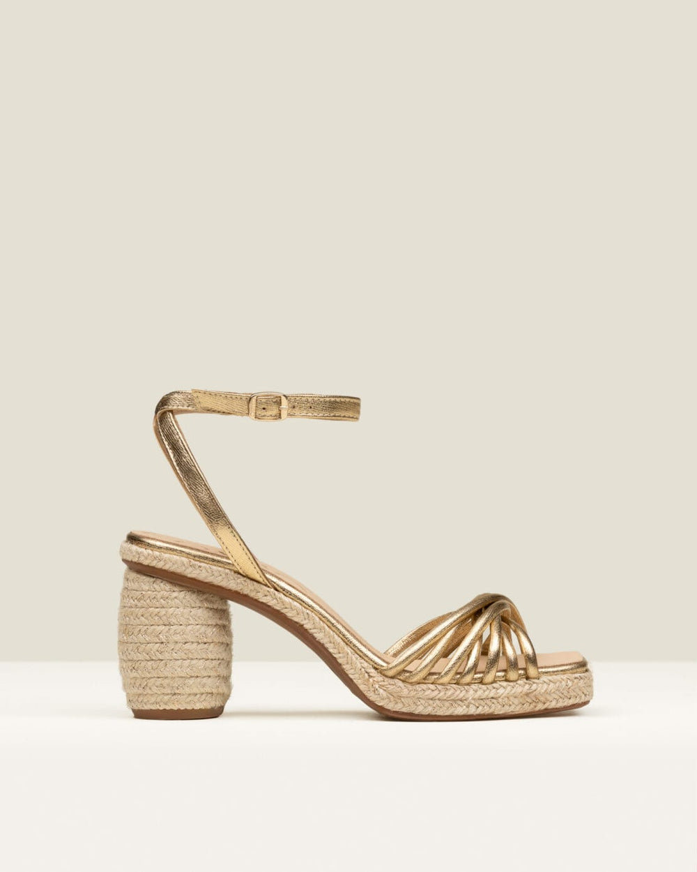 Isolde by Gaimo Gold Natural