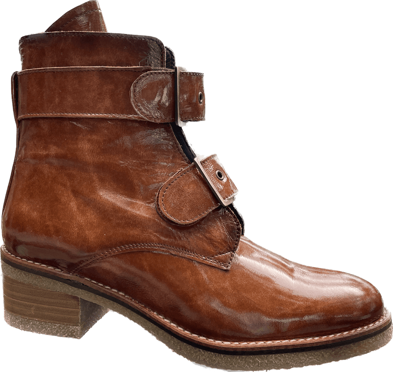 JUSTINA Tan BOOT