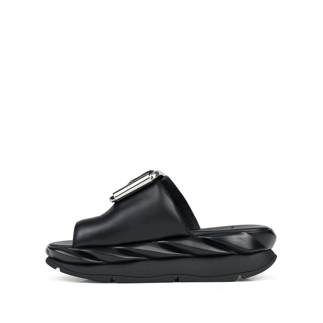 Mellow Glow Pure Black by 4CCCCEES
