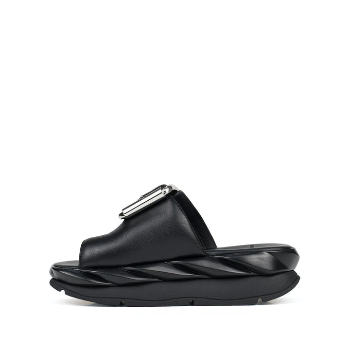 Mellow Glow Pure Black by 4CCCCEES
