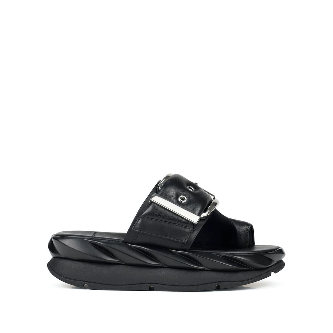 Mellow Glow Pure Black by 4CCCCEES