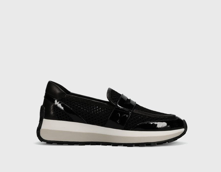 Qajus by Vaneli - Black