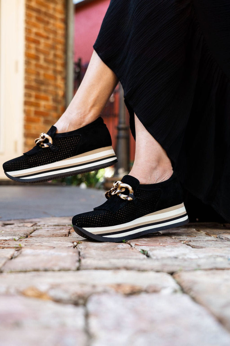 Softwaves CADIE Black Slip-on Platform Sneaker