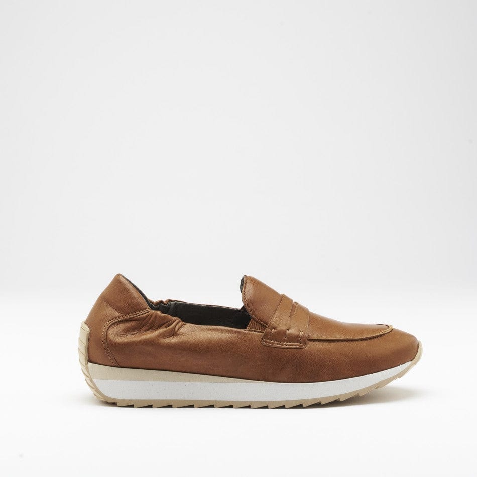 Softwaves Dianna Delsie Loafer Caramel