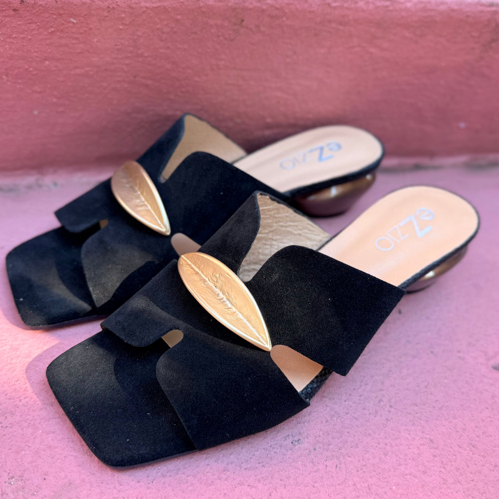 Sophisticated Mule by Ezzio - Blk Suede