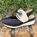 Sporty Tie by Ezzio - Black / Beige