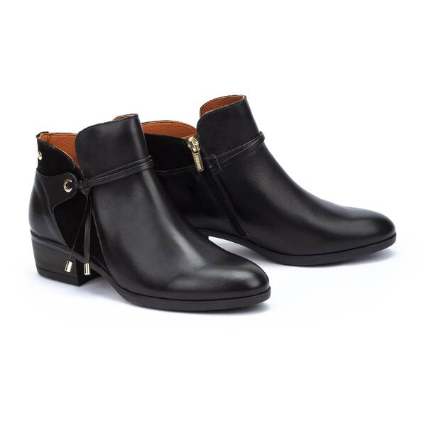 Pikolinos SEVILLE Black Ankle Bootie